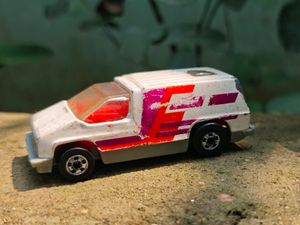 4 Leo Mattle India Hotwheels Models 40+ Year Ol