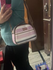 New unused Sling Multicolour Bag