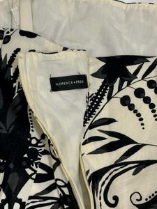 Black &amp; White Floral Printed Top