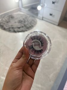 Brand new pre glued lashes