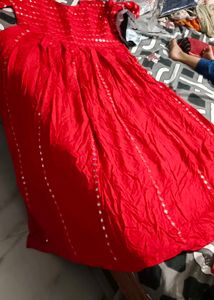 Unused Summer Friendly Gown