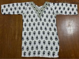 Short Kurti