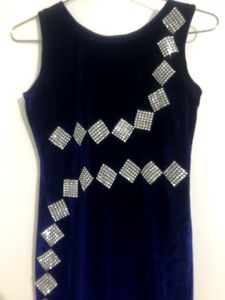 Sale 🛍️ Velvet Bodycon