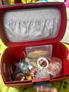 Vip bridal Red shringar box
