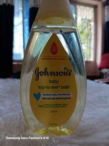 Johnson&#39;s Baby Top-to-Toe Bath