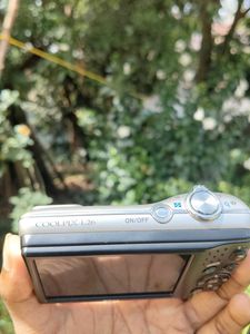 Nikon Coolpix L26