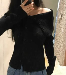 Chic Black Buttoned Cardigan