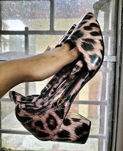Leopard Heels 👠👠