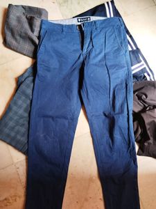 1geans ,2 Pants And Two Trousers