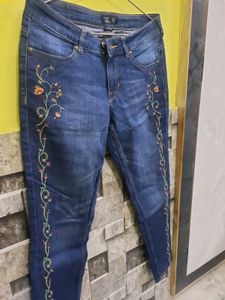 DNMX Embroidered Jeans