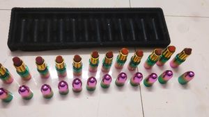 Mac 12 bullet Lipstick Set