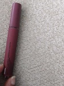 Velvet matte By Victoria Seceret