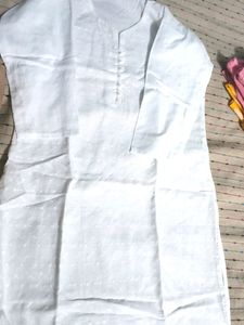 Pure White Beautiful Cotton Kurta With Kadai Work. Elegant Look