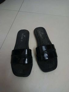 7 Slipper And Sandal Combo