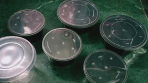 Food Storage Containers