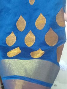 A Beautiful  Chanderi Silk Saari With Blouse Piece