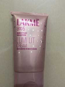Lakme Lumi Lit Cream