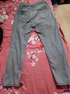 Mom Jeans