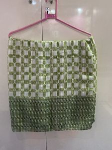 Pista Green With Whaite Golden Tcher