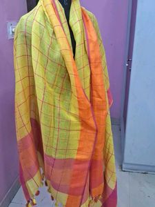 Elegant Linen Checked Dupatta