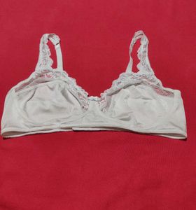 Woman Bra Size 44C