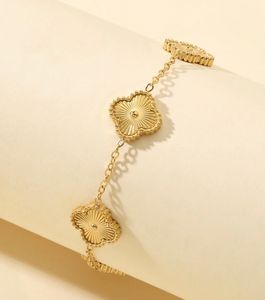 Golden Luck Leaflet Bracelet