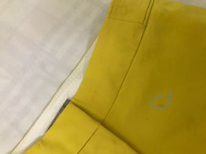 H&amp;M Yellow Trouser Waist 26-28(midrise)