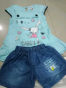 Girl&#39;s Leaf Print Top and Skirt Set( With Gift 🎁)