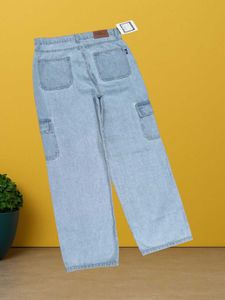N@69 Size-32 Light Wash Cargo Jeans