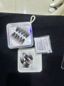 GOSMAN Press-On Nails