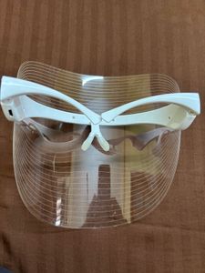 Winston LED Light Therapy Face Mask with bill