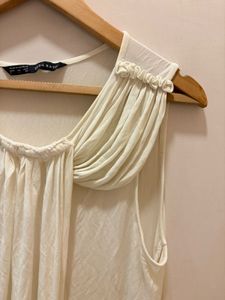 Zara Off-White Beautiful Top