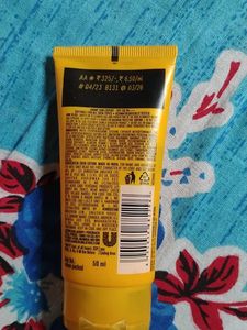 Lakme Sun Expert PA SPF 50+++