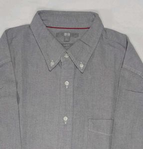 UNIQLO Grey Shirt