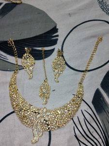 3combo Necklace Set