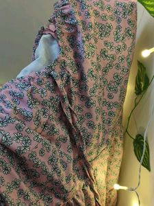 FOREVER 21 new Pink Floral Dress 🌷