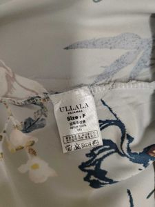 Sleeveless silk sleepwear