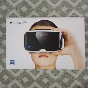 VR One Plus By Zeiss
