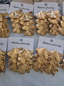 Gold Leaf Earrings