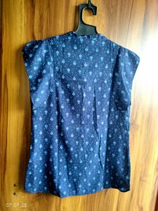 Blue Floral Print Top