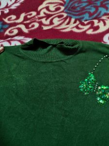 Beautiful Green Turtle Neck Sweater