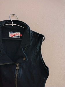 Black Vest