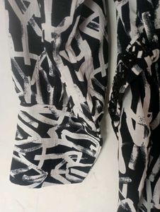 Long Maxi Dress With Belt No Damage N Stain