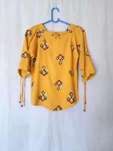 Casual Mustard Yellow Top