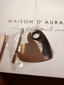 NEW Makeup Mixing Palette with Stainless Steel Hea