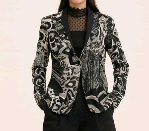 Patterned Blazer Top