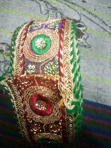 Green &amp; Gold Saree Border