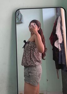 Cute Retro Top with Embellished Stones