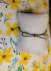 Bow Bangle Bracelet
