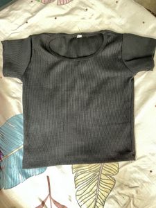 Black Ribbed Short Sleeve Top